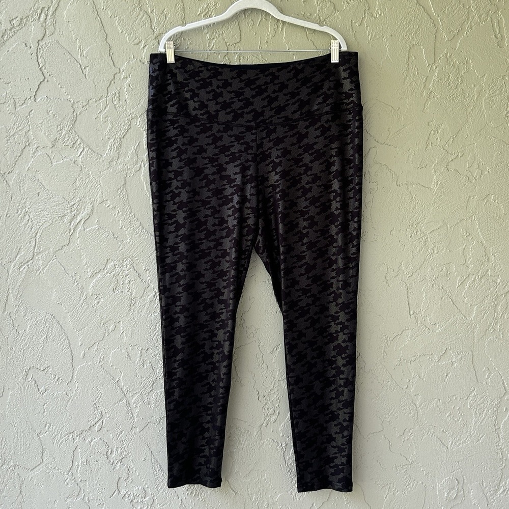 Chico's Zenergy Women's XL Chico's 3 Black So Slimming Houndstooth Leggings NWT